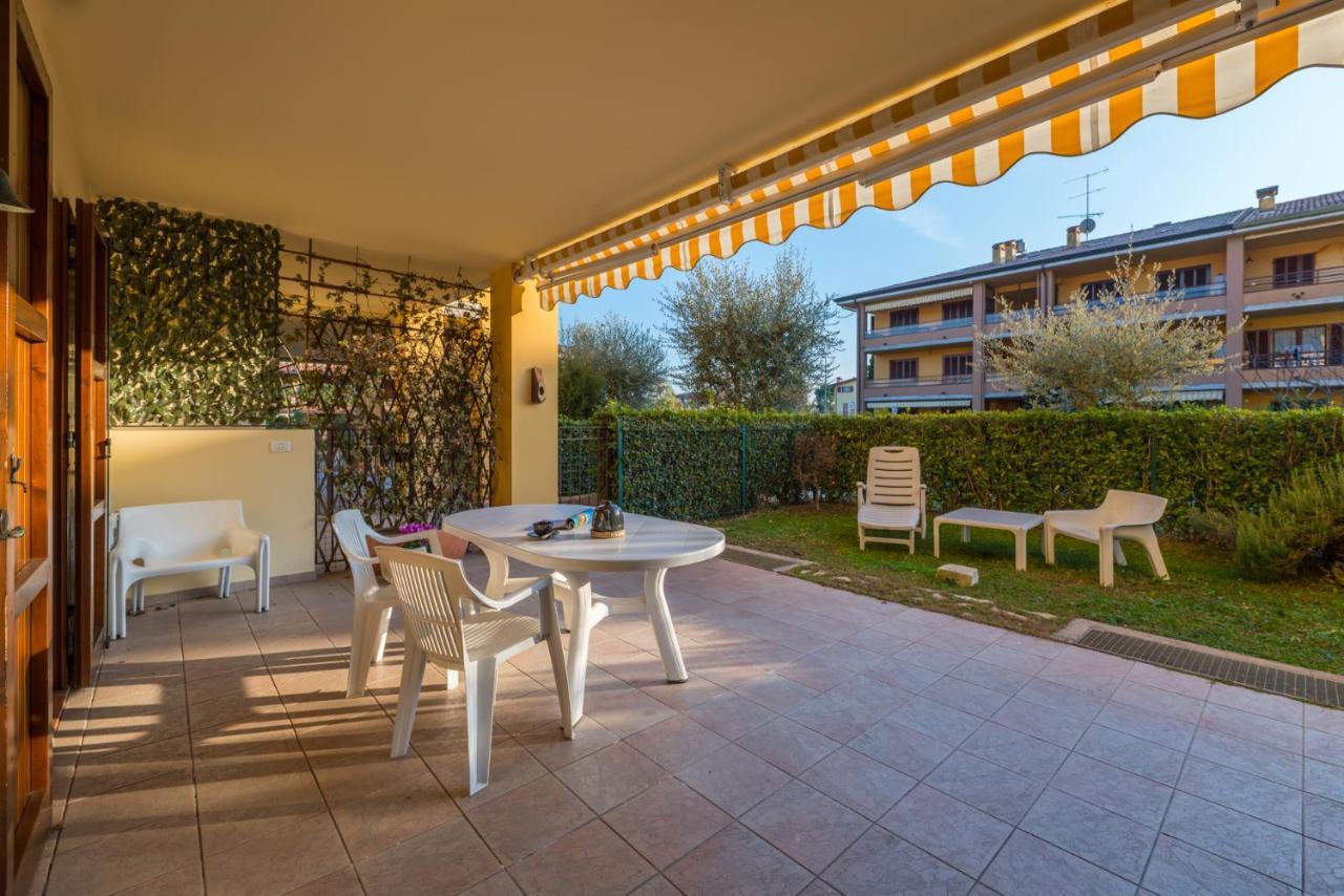 Gardappartamenti Tito Speri Pool And Garden Sirmione Exterior photo